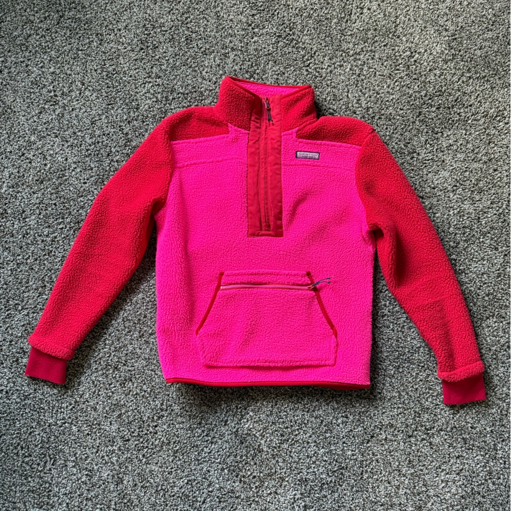 Vineyard Vines Shep Pink & Red 1/4
Zip Pullover Fleece Sweatshirt